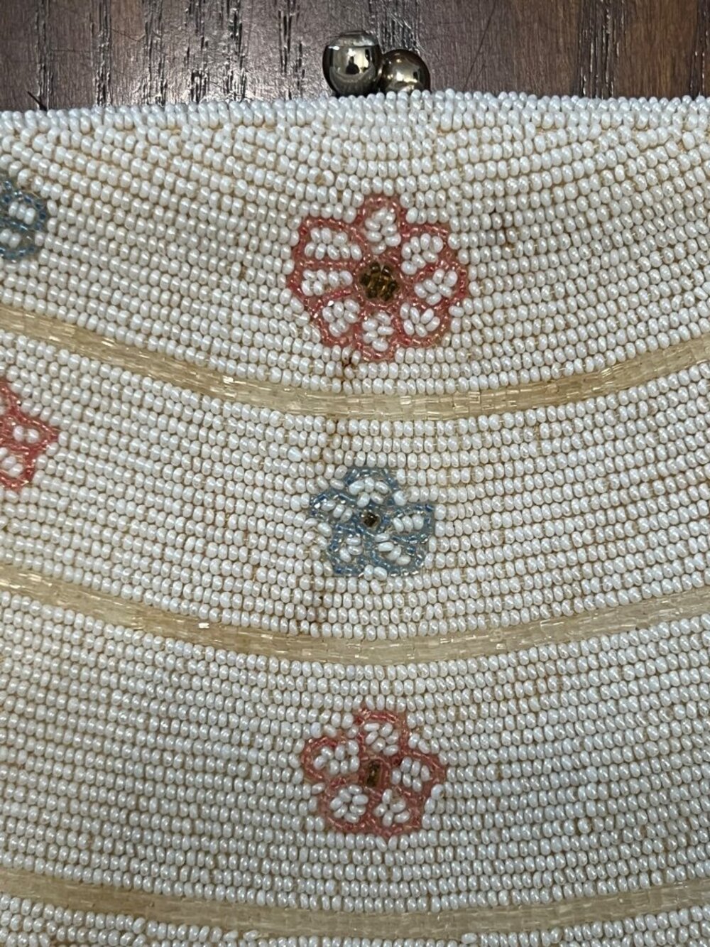 Vintage Jorelle Bags Handmade Beaded Coin Purse Bag Flower Print Made Japan - Picture 2 of 9